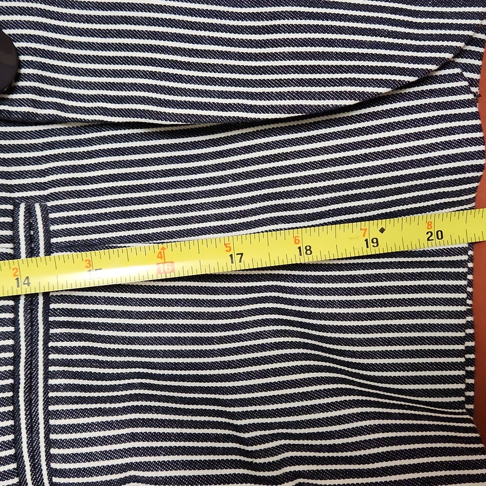Women Jacket - Picture 8 of 8
